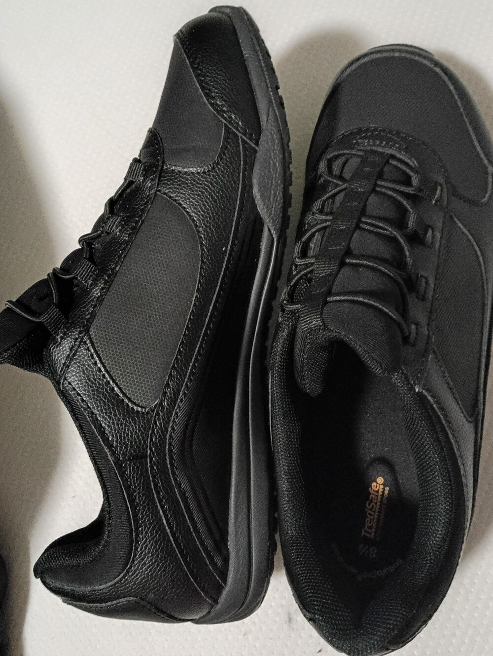 TredSafe Claire 8.5 Black Slip Resistant Work Shoes